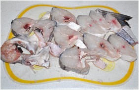 Рыба, запеченная в хлебной корочке