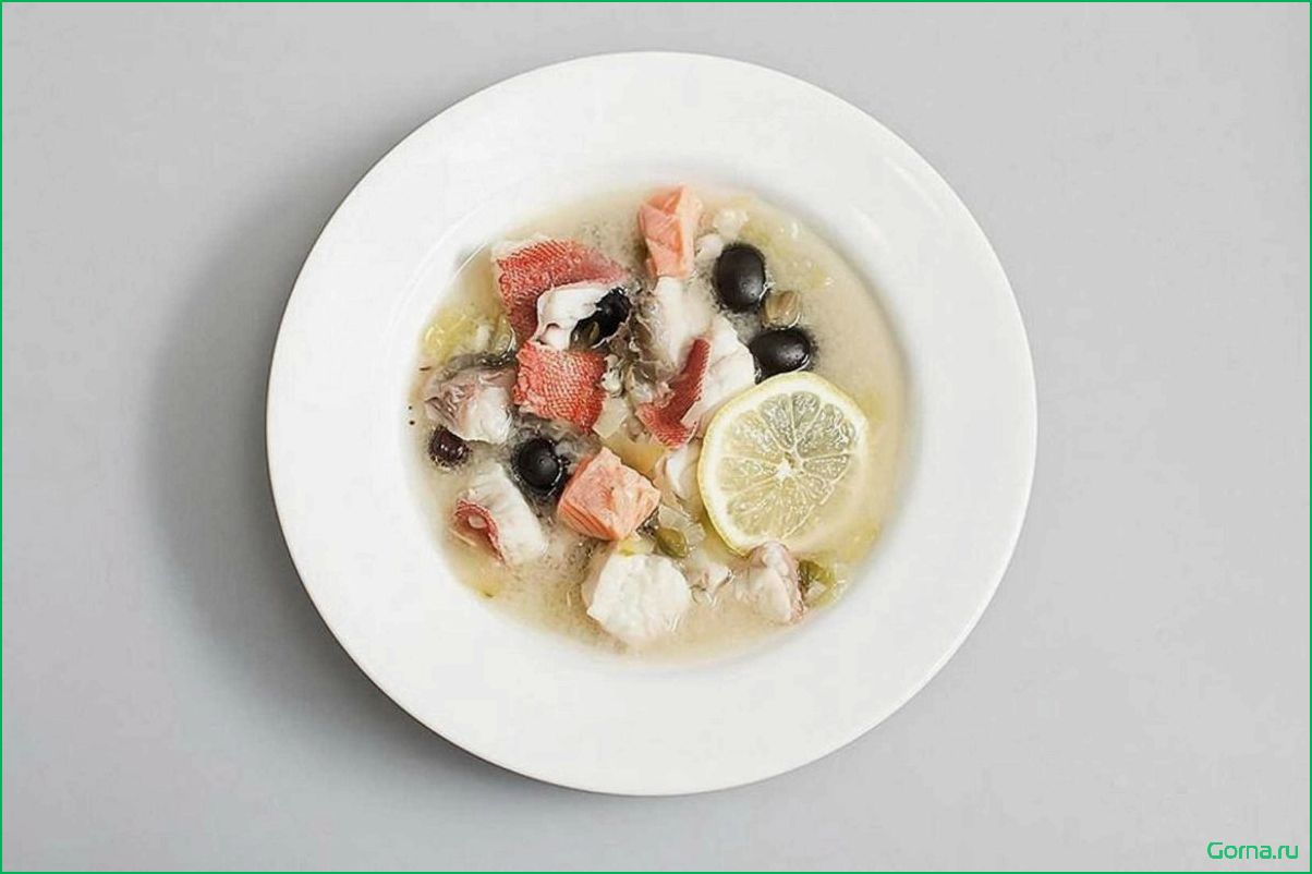 Рецепт вкусного рыбного супа с добавлением ароматных каперсов