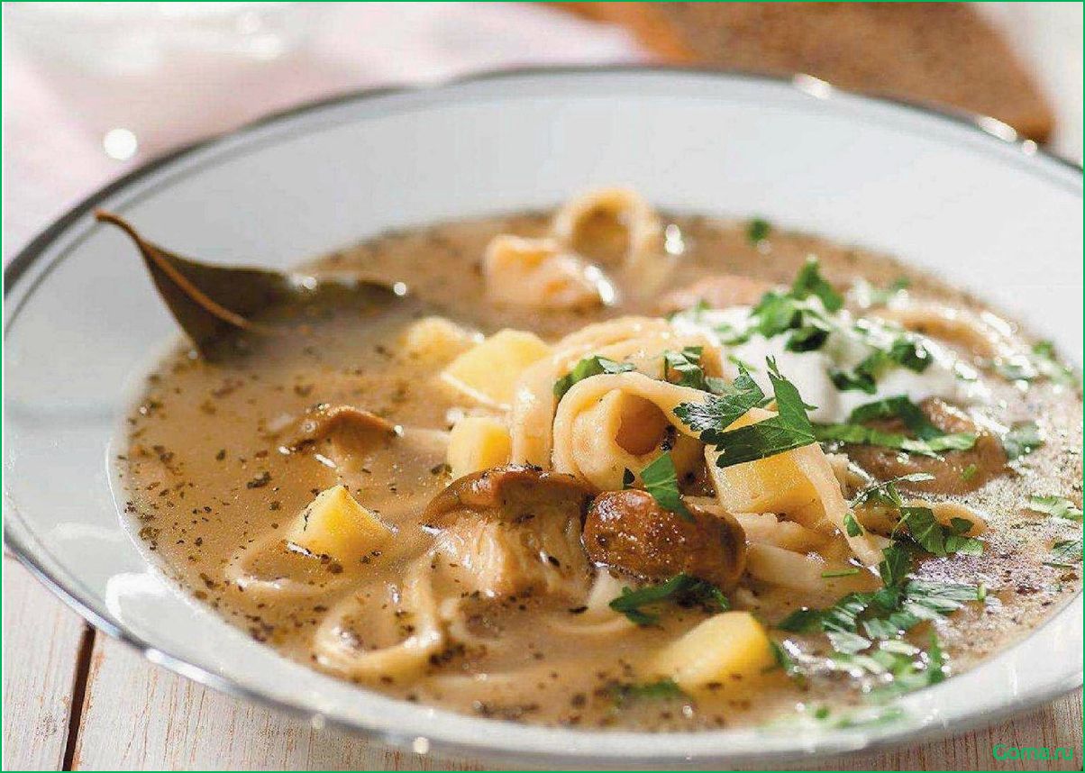 (рыбный, шампиньонами) Рыбный суп с шампиньонами