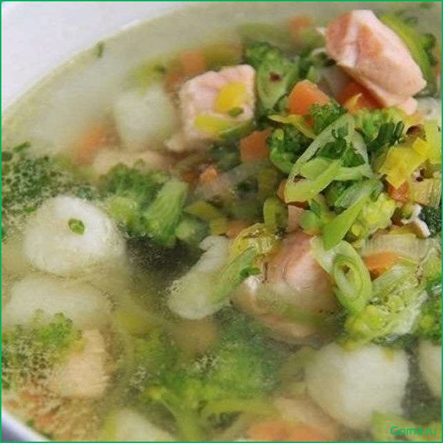Вкусный и питательный рецепт рыбного супа с добавлением свежей брокколи